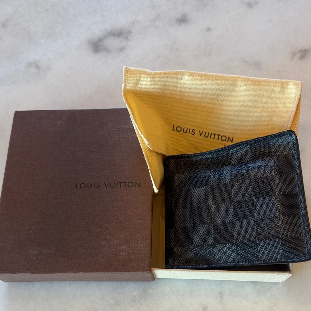 Louis Vuitton Damier Graphite Men’s Wallett